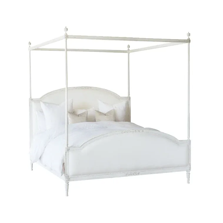 Dauphine Canopy Bed by Eloquence